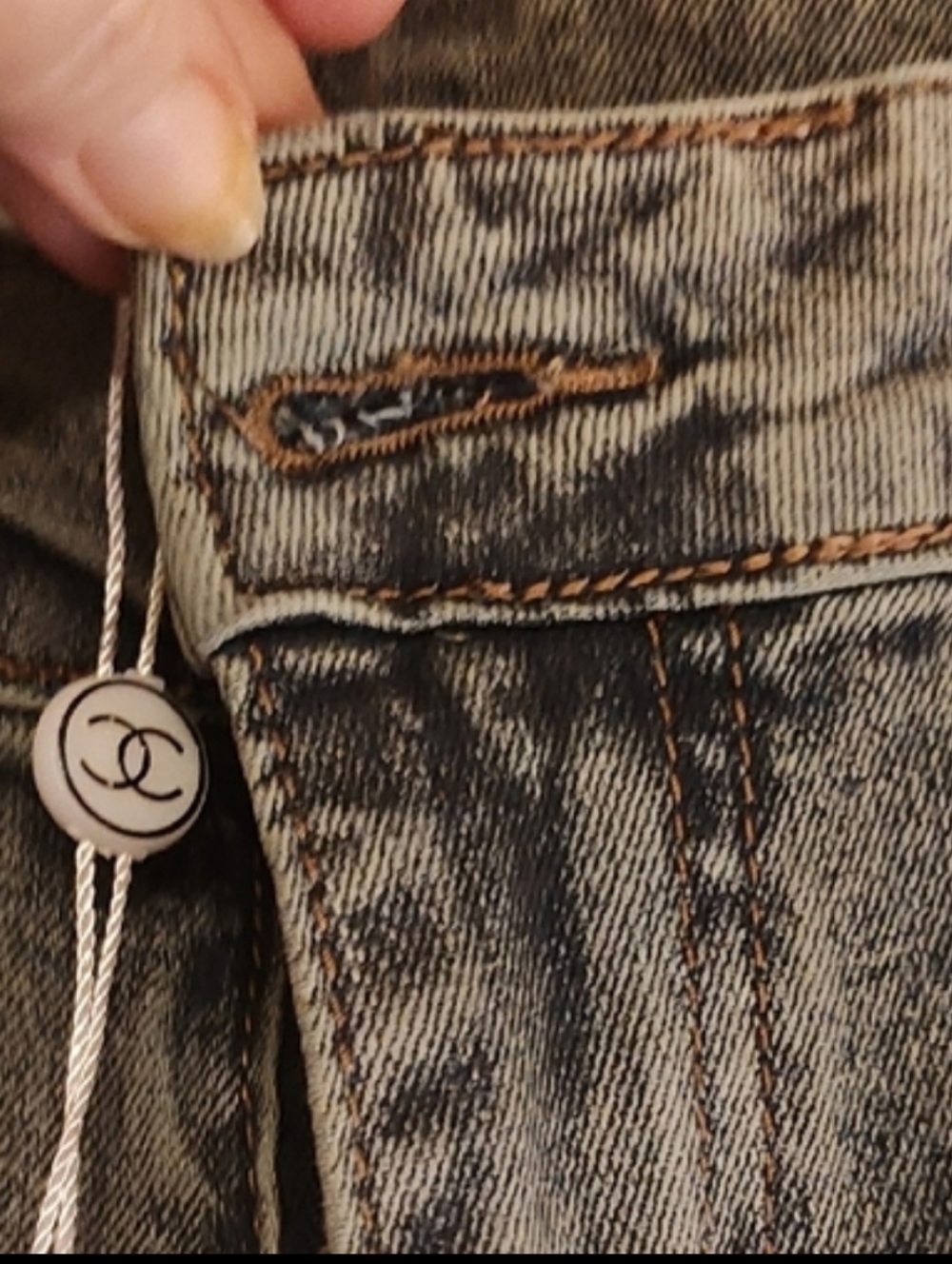 Cropped Straight CC Jeans in Faded Blue - Picture 13 of 13